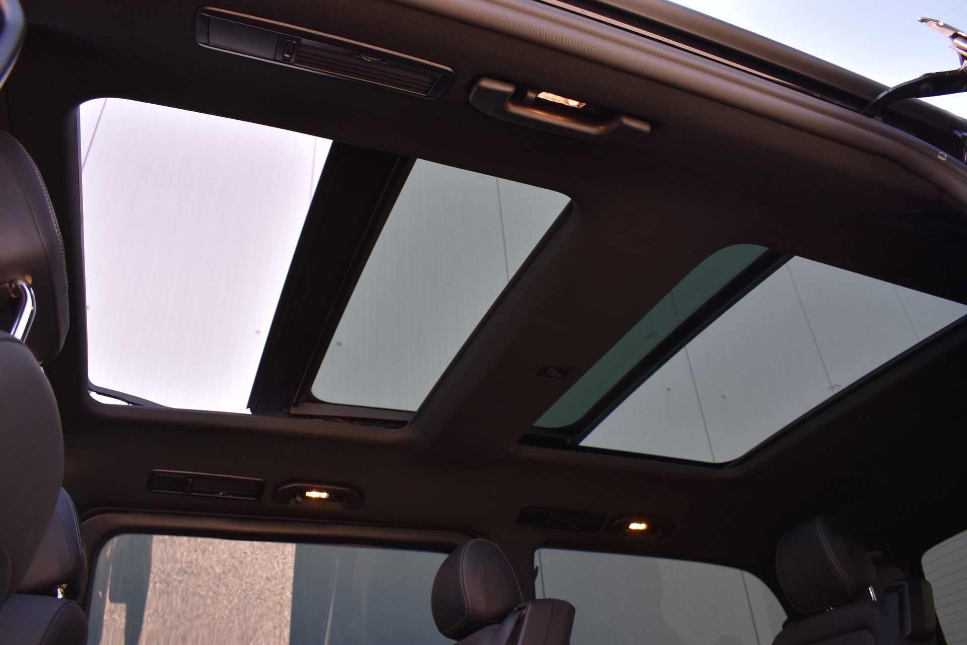 MERCEDES-BENZ V 300 d lang Airmatic-image-7