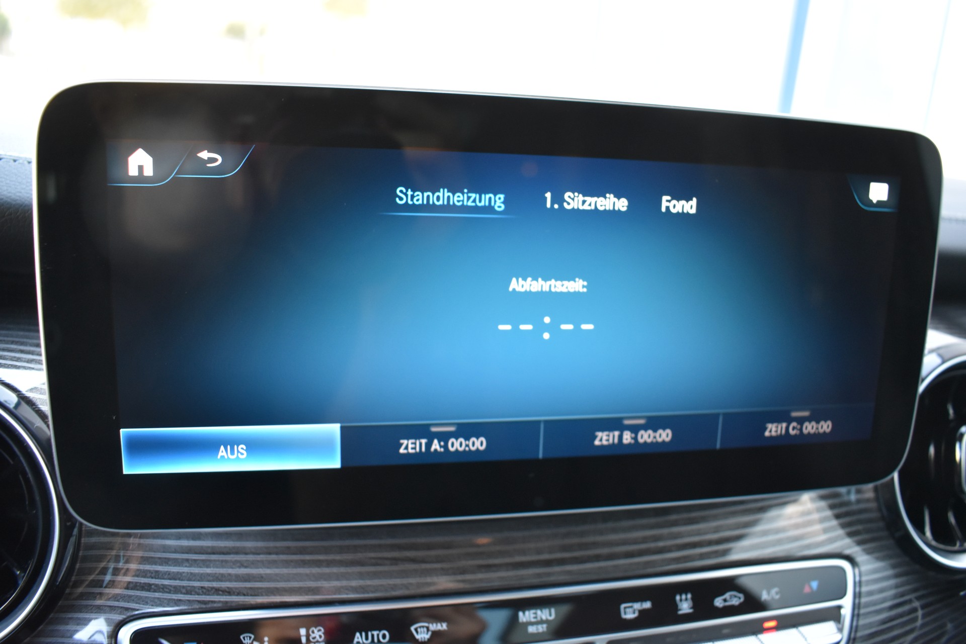 MERCEDES-BENZ V 300 d lang Airmatic-image-13