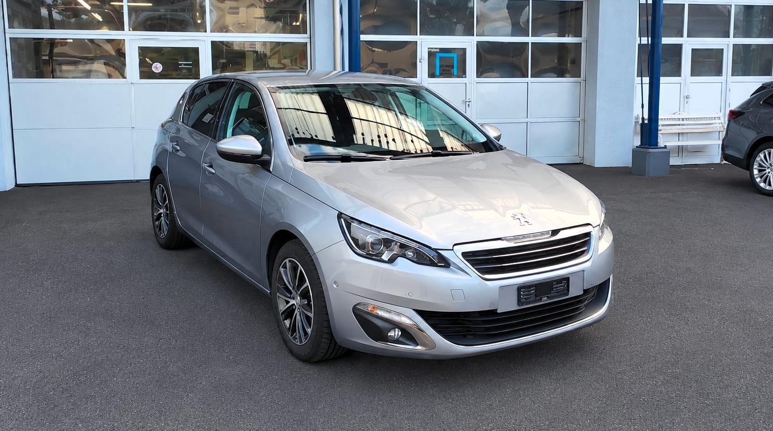 PEUGEOT 308 2.0 BlueHDI Allure Automatic-image-2