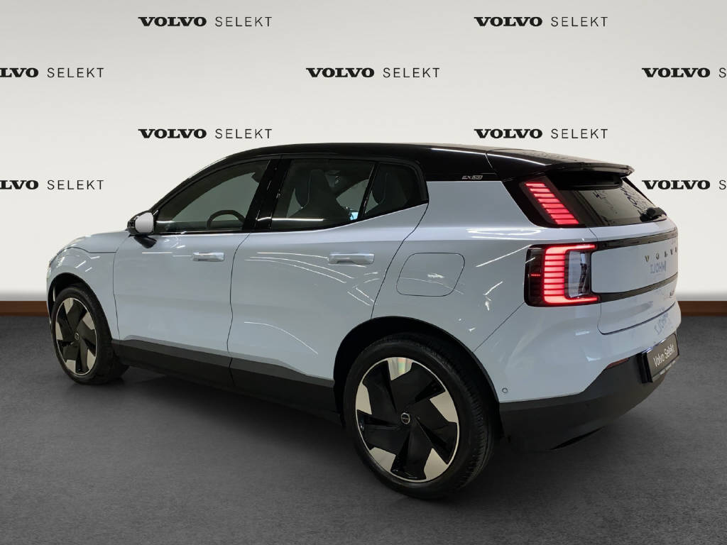 VOLVO EX 30 E60 Twin Ultra Performance AWD-image-2