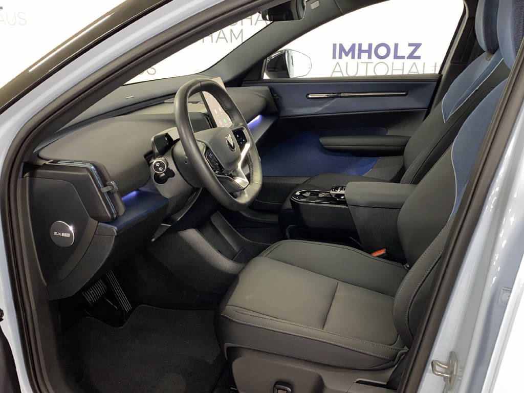VOLVO EX 30 E60 Twin Ultra Performance AWD-image-15