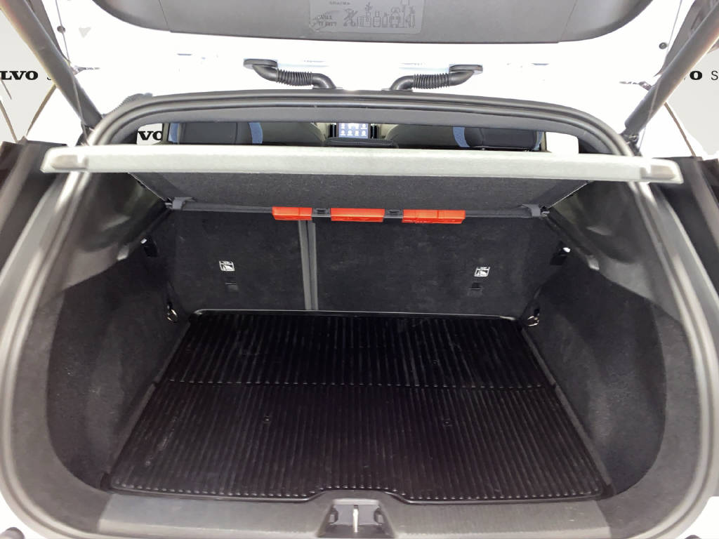 VOLVO EX 30 E60 Twin Ultra Performance AWD-image-13