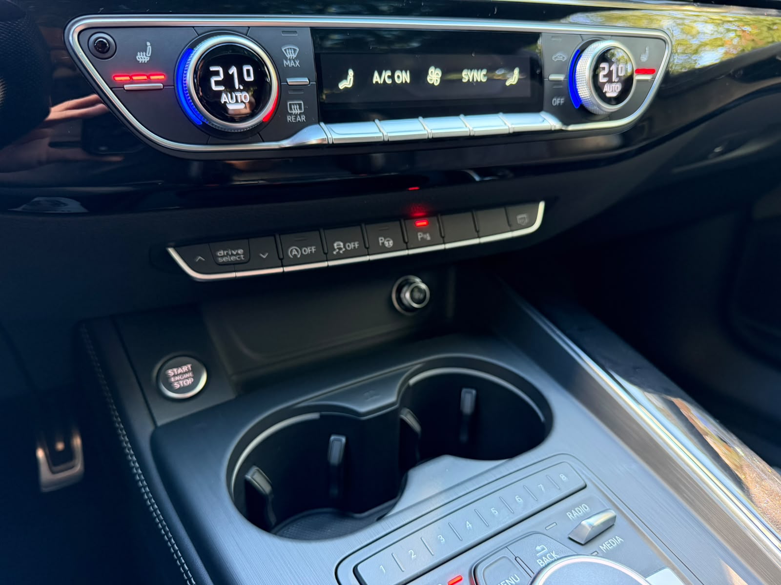 AUDI A5 Sportback 2.0 TFSI S-LINE Sport quattro S-tronic-image-23