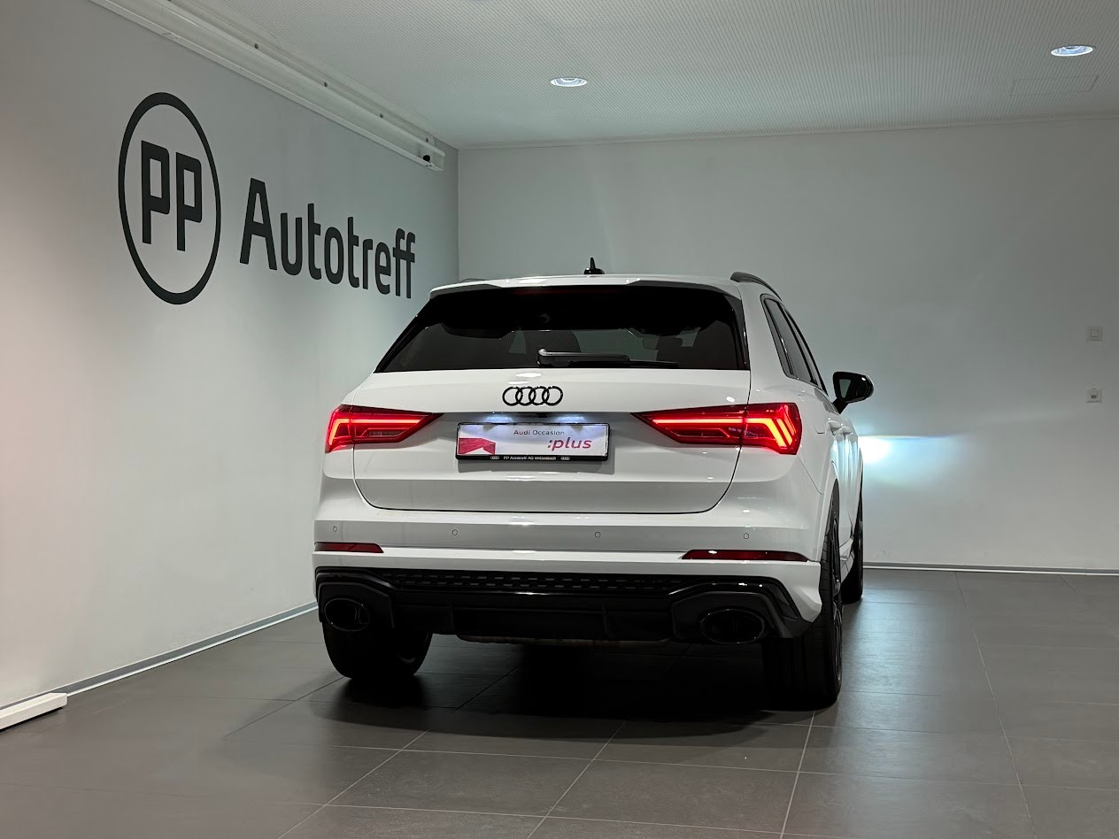 AUDI RS Q3 2.5 TFSI quattro S tronic-image-13