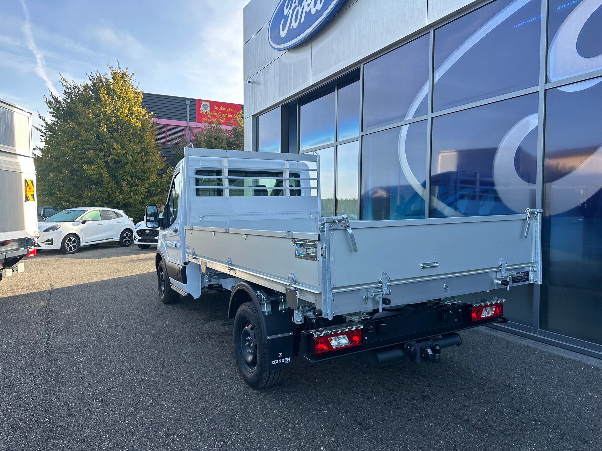 FORD Transit cab.-ch. 350 L2 2.0 Ec Trend/165CV/Man.RWD-showroom-element-3