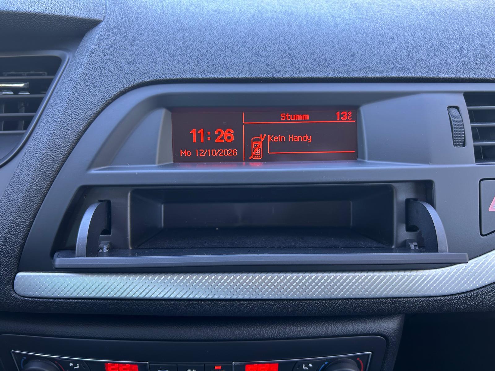 CITROEN C5 Tourer 1.6 Turbo Exclusive Automatic-image-28