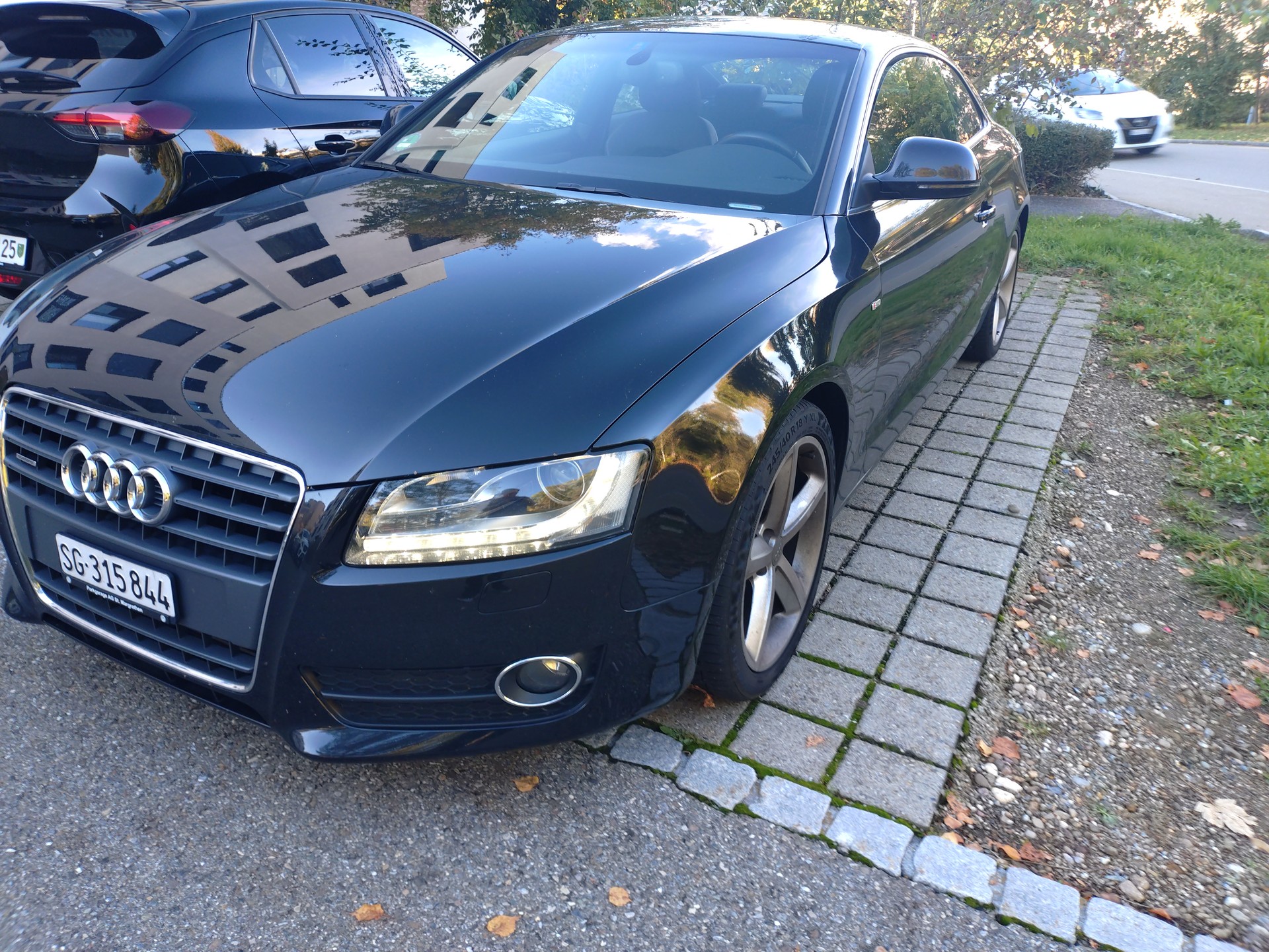AUDI 2.0 TFSI quattro-image-4