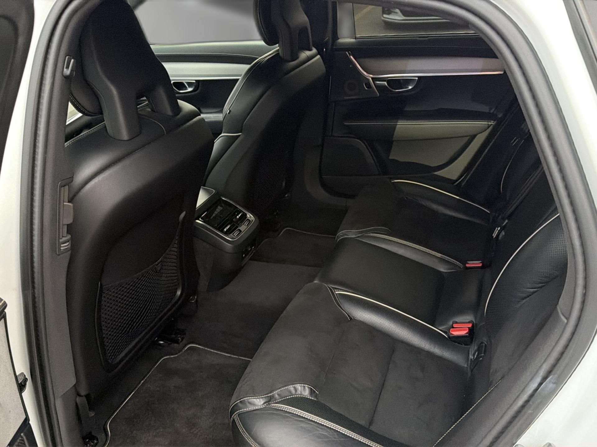 VOLVO S90 S 90 T6 AWD R-Design-image-11