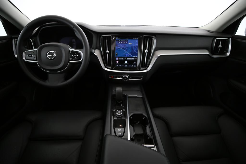 VOLVO V60 Cross Country 2.0 B4 Ultimate AWD-image-7