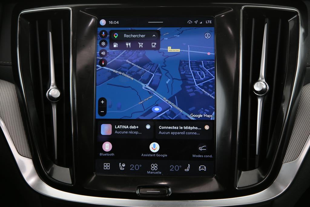 VOLVO V60 Cross Country 2.0 B4 Ultimate AWD-image-8