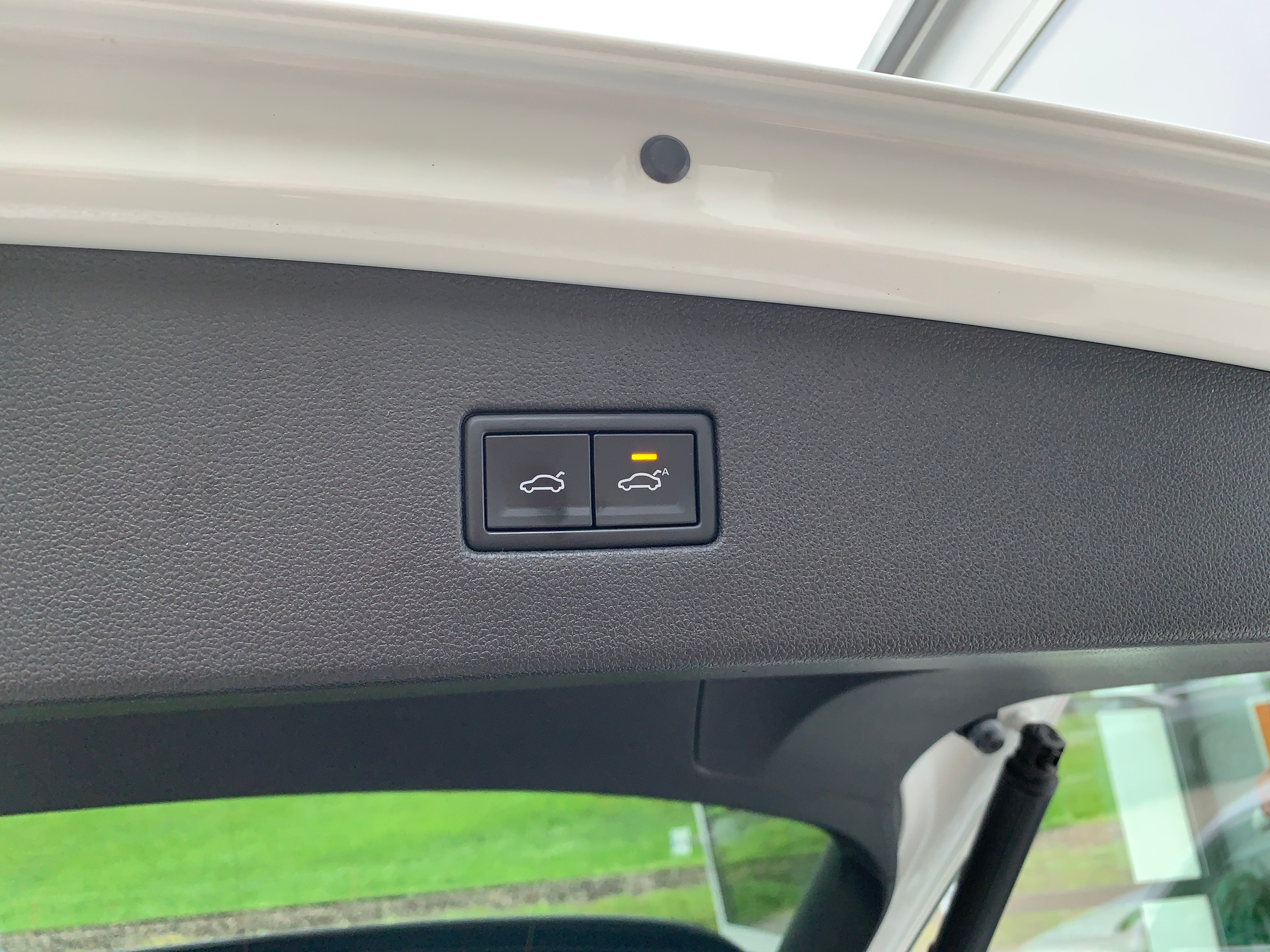 VW Tiguan Allspace 2.0TSI Highline 4Motion DSG-image-24