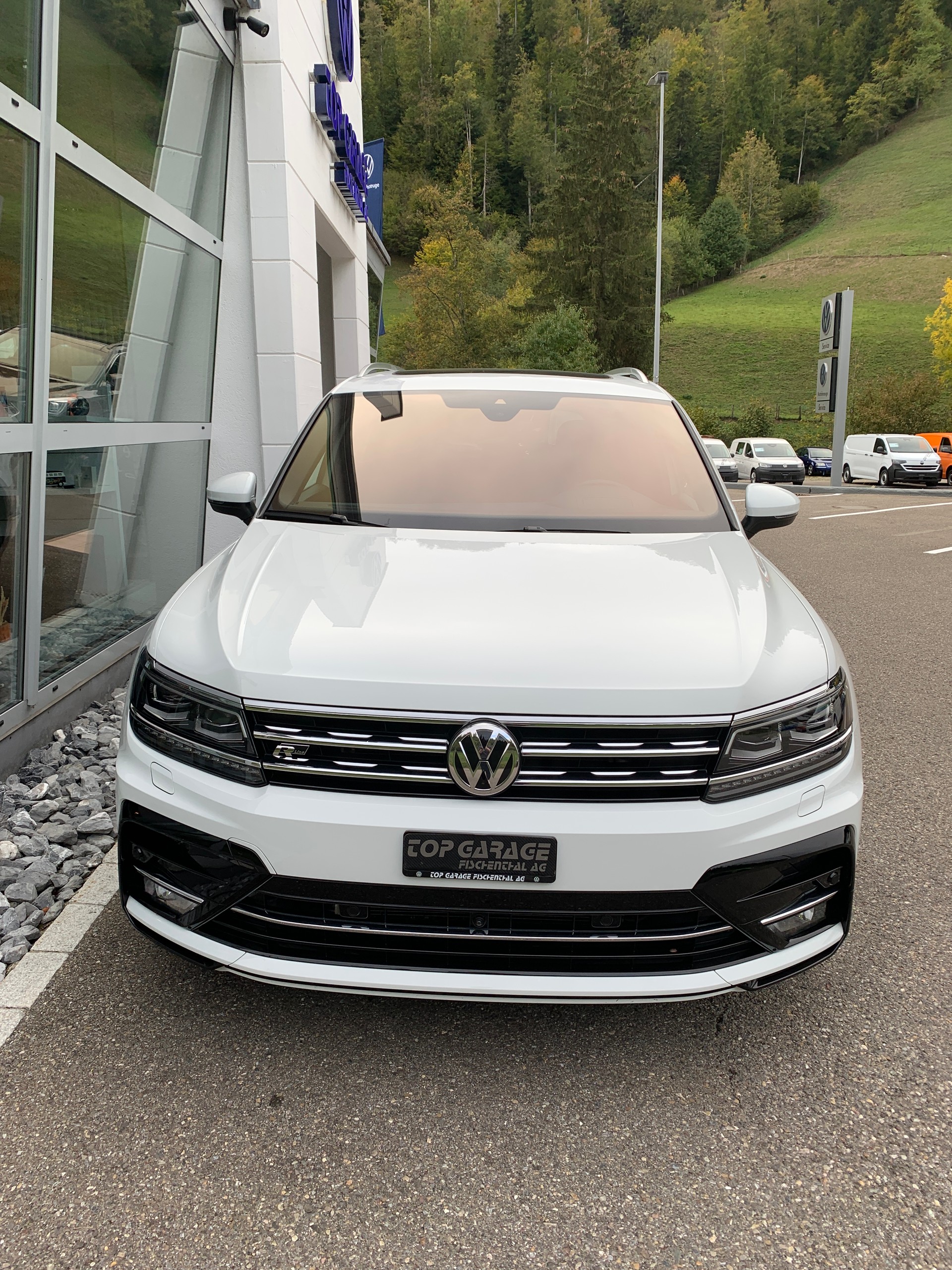 VW Tiguan Allspace 2.0TSI Highline 4Motion DSG-showroom-element-1