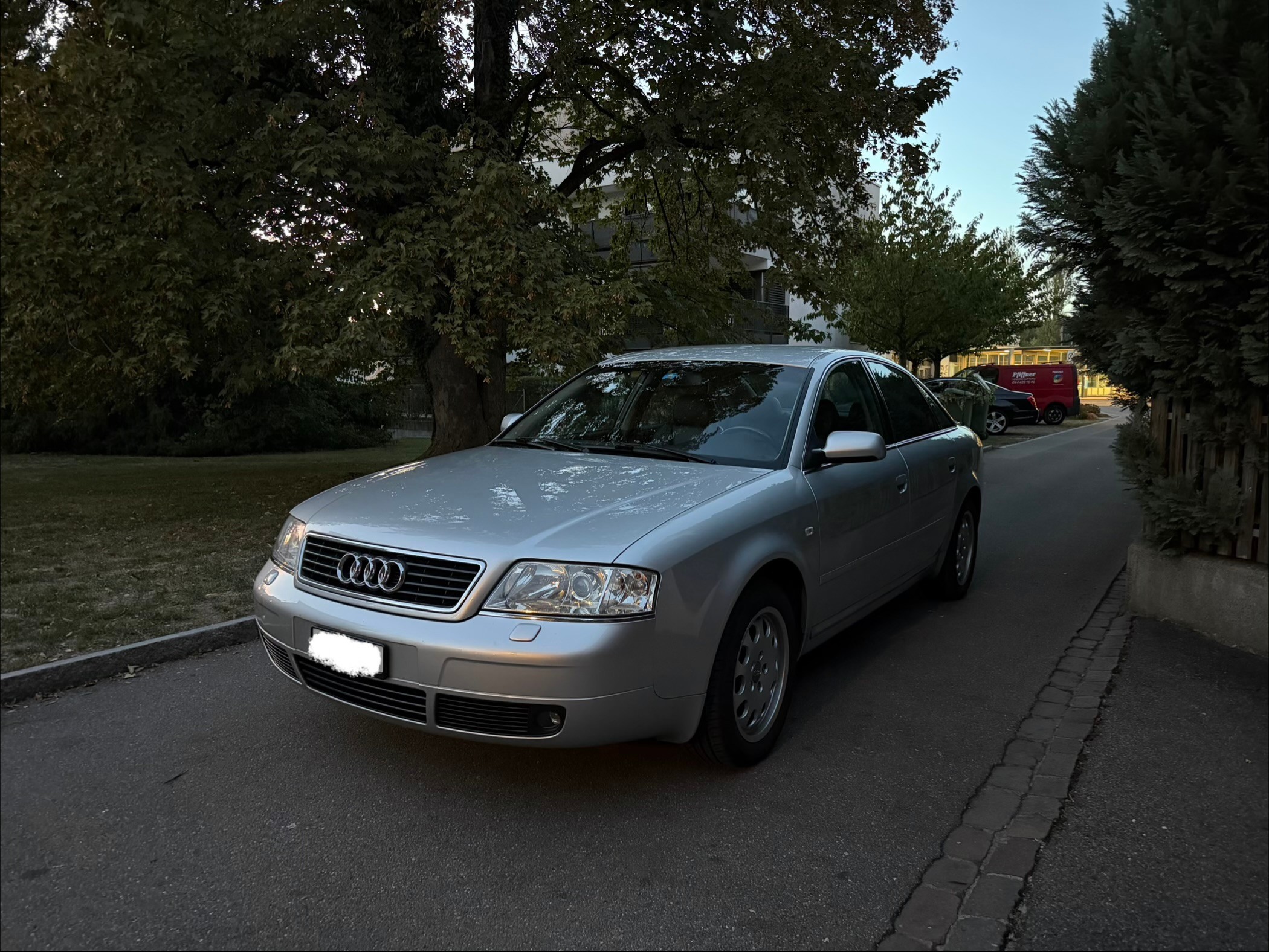 Car photo
