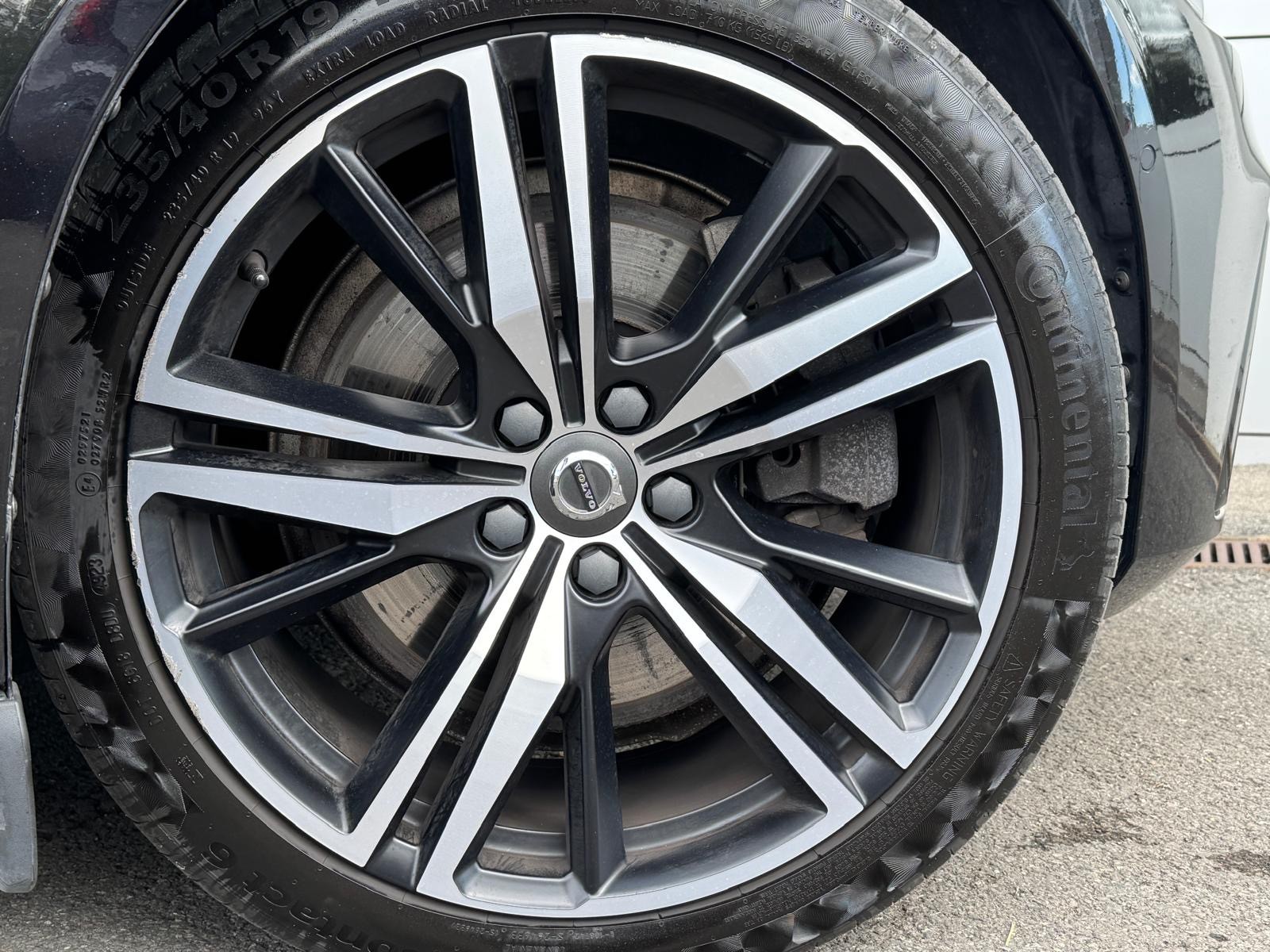 VOLVO V60 T8 eAWD Twin Engine R-Design Geartronic-image-8