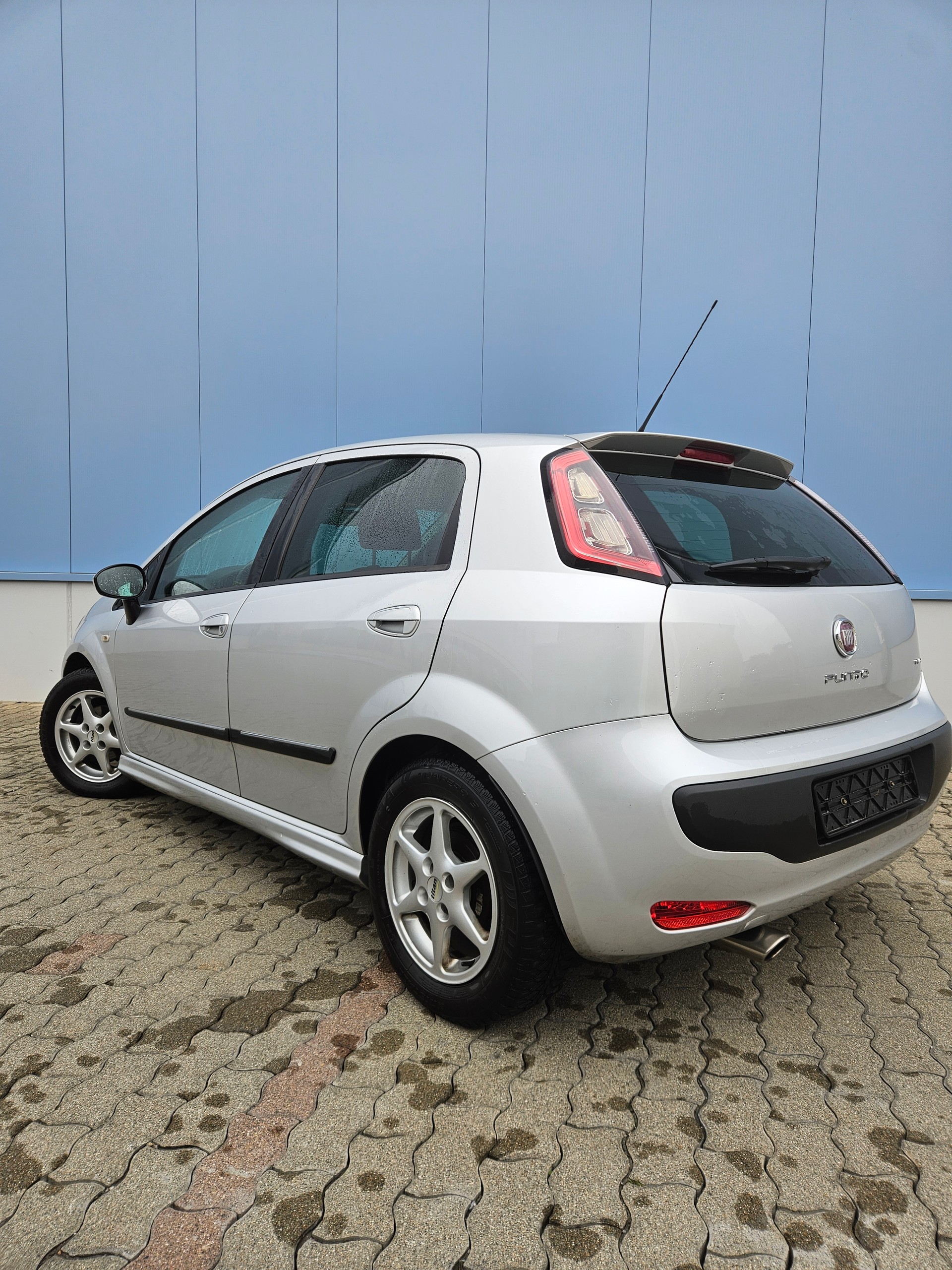 FIAT Punto Evo 1.4 16V Sporting-image-5