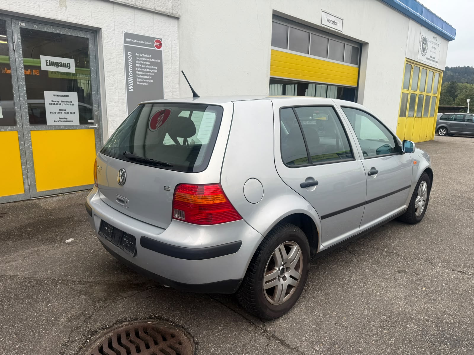 VW Golf 1.6-image-2