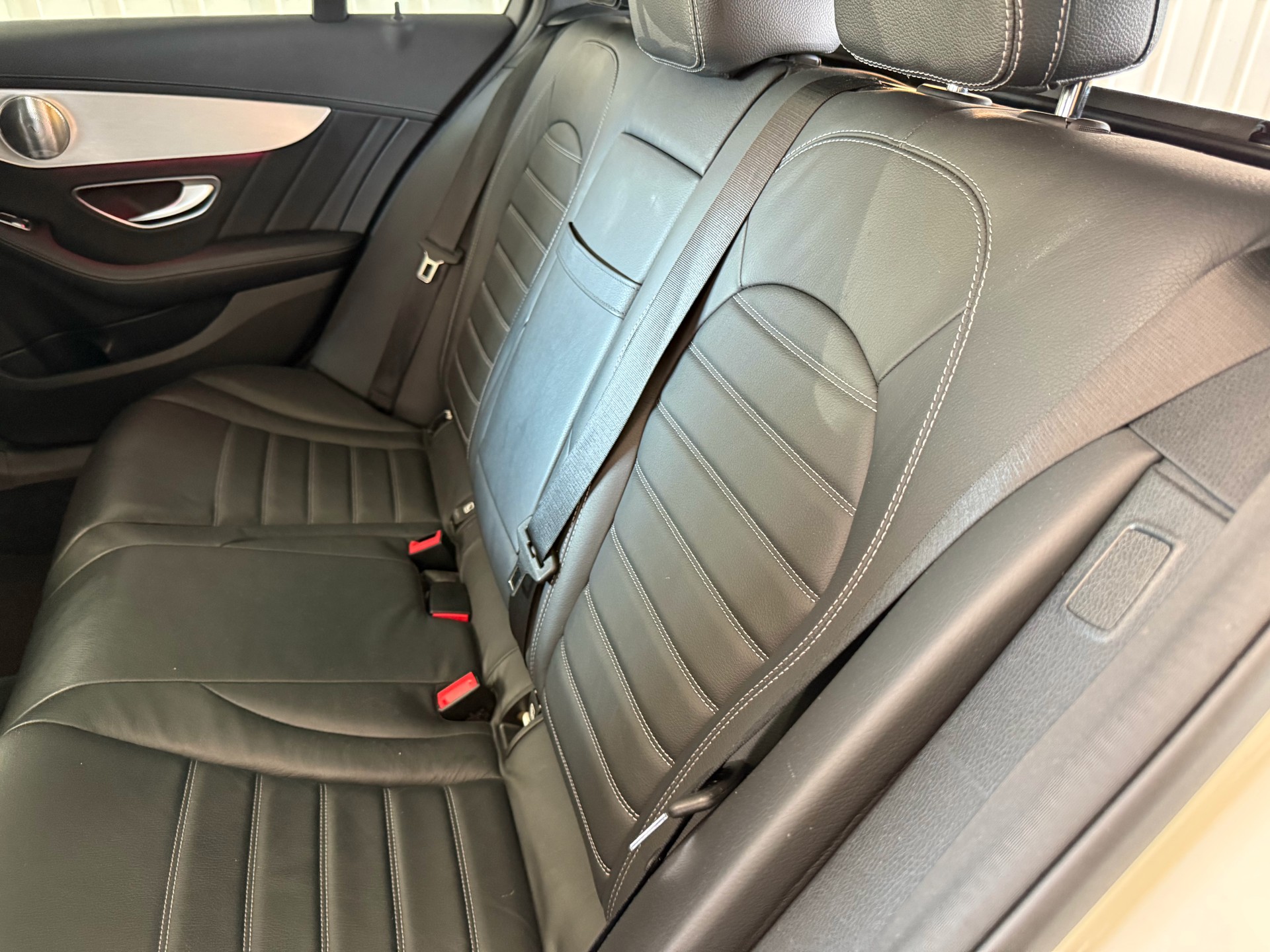 MERCEDES-BENZ C 43 AMG 4Matic-image-13