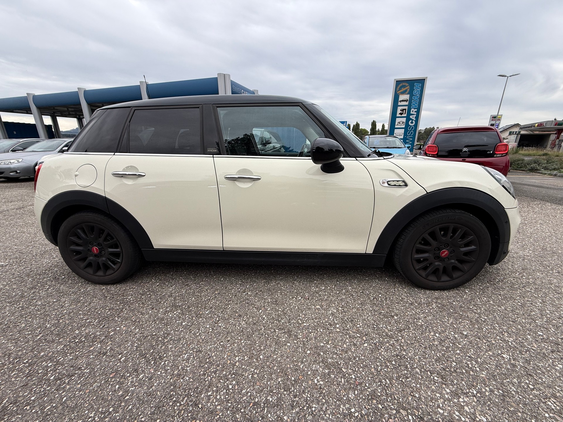 MINI Cooper 1.5i Hyde Park-image-3