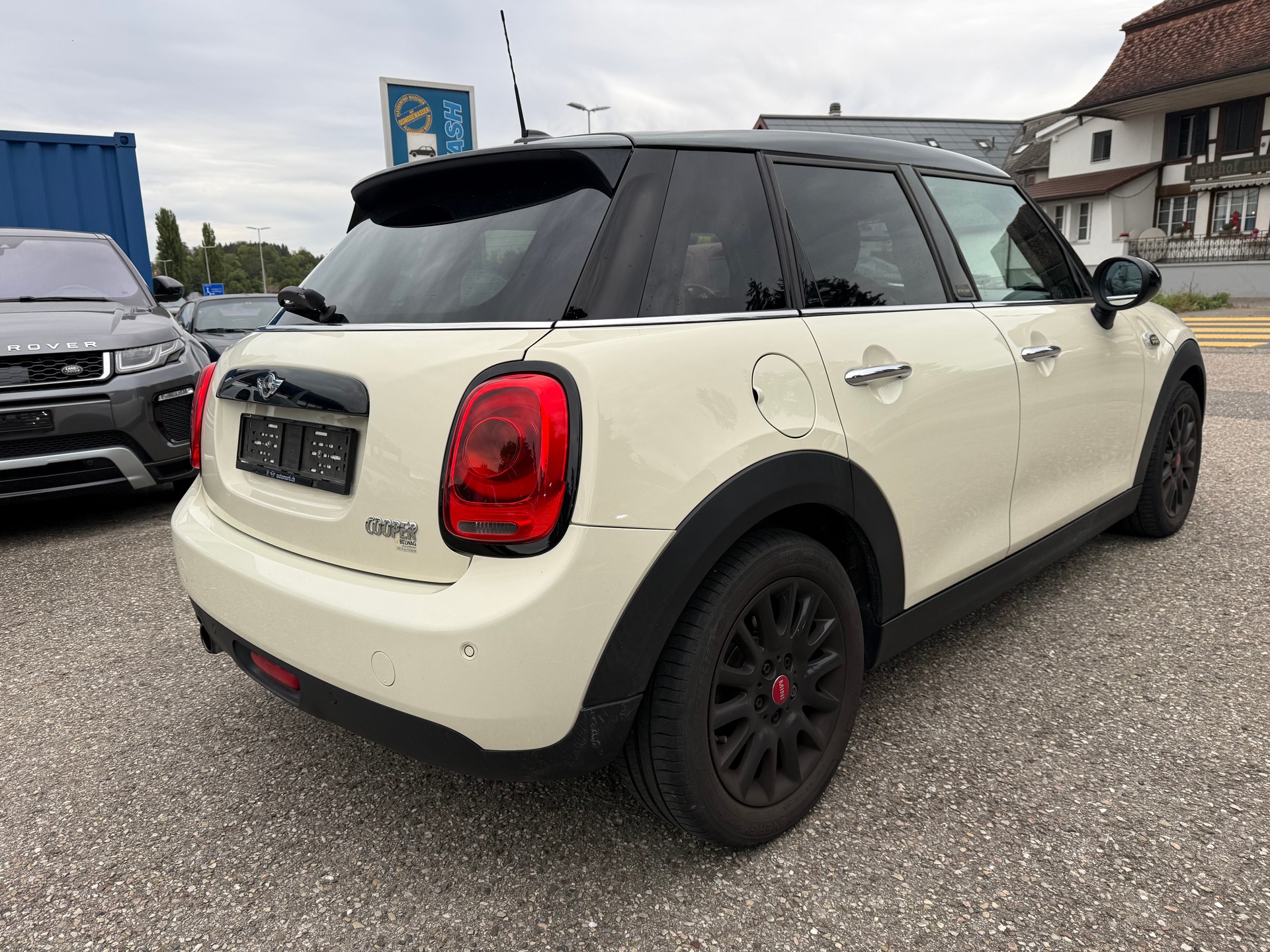 MINI Cooper 1.5i Hyde Park-image-4