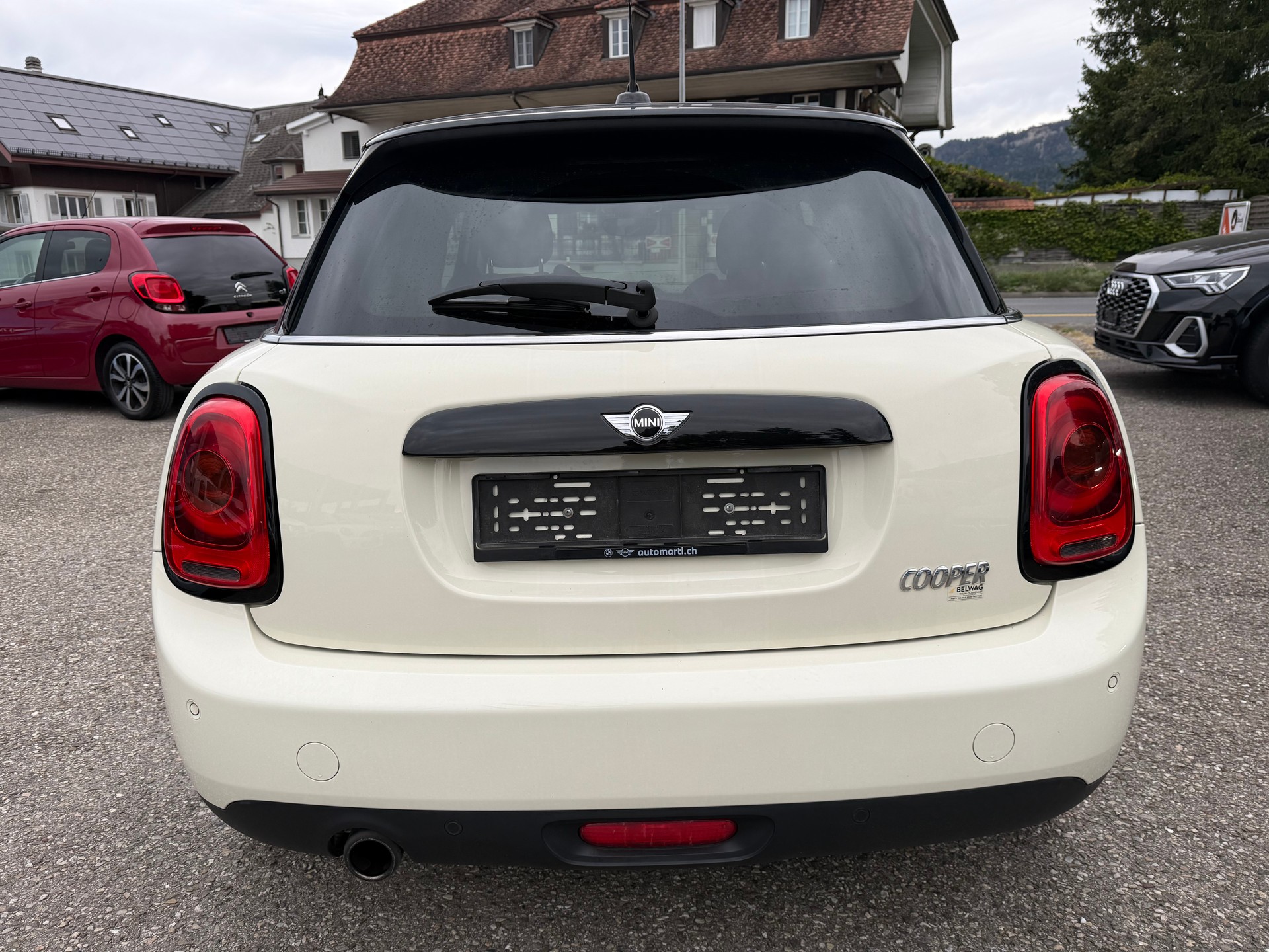 MINI Cooper 1.5i Hyde Park-image-5