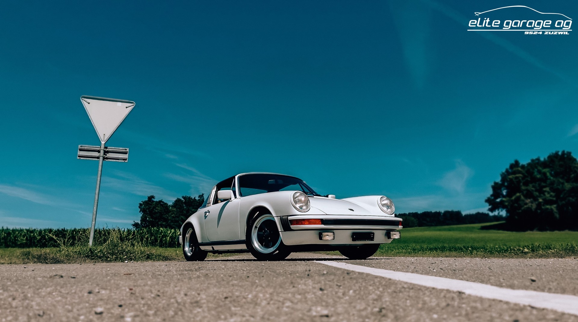 PORSCHE 911 SC Targa-image-1