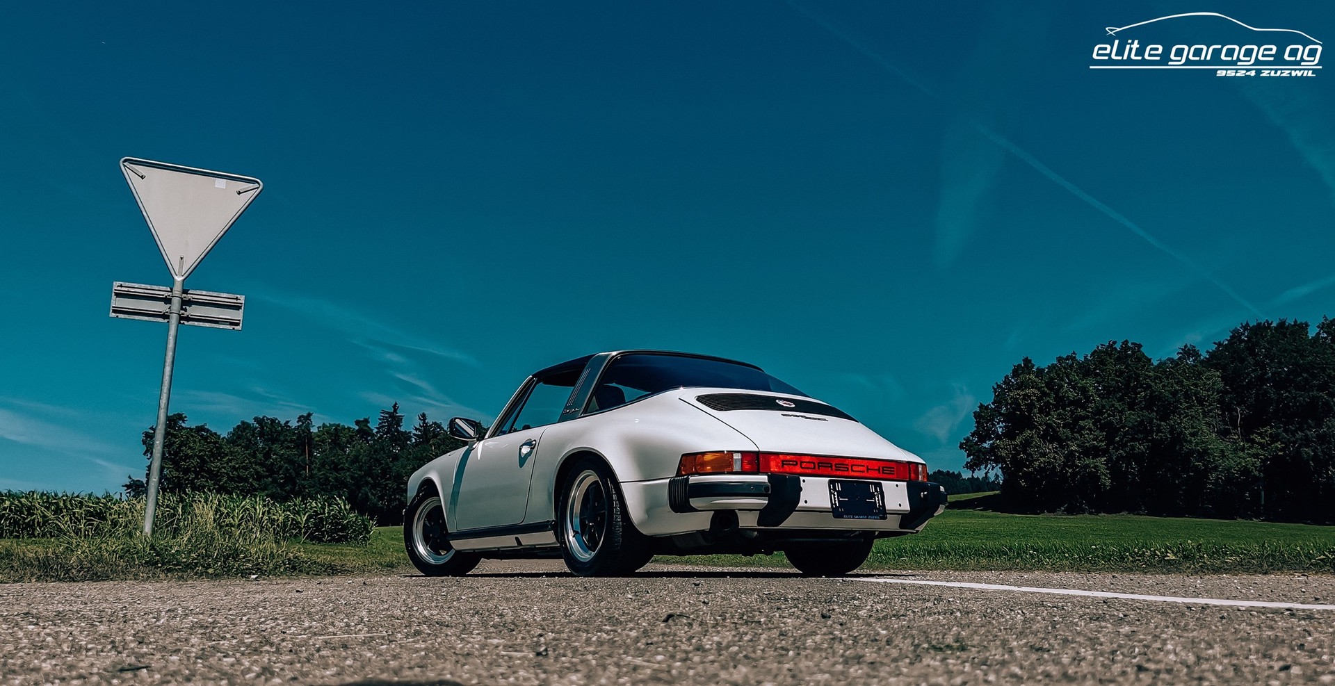 PORSCHE 911 SC Targa-image-7