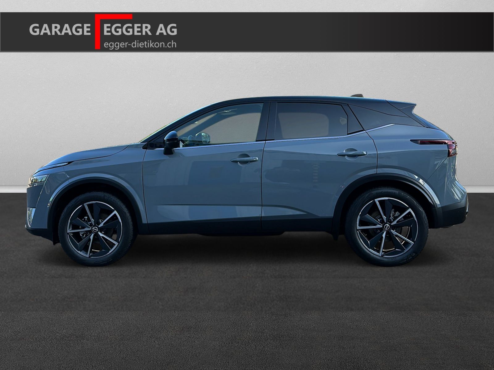 NISSAN Qashqai 1.3 DIG-T 158 PS Tekna 4x4-image-2