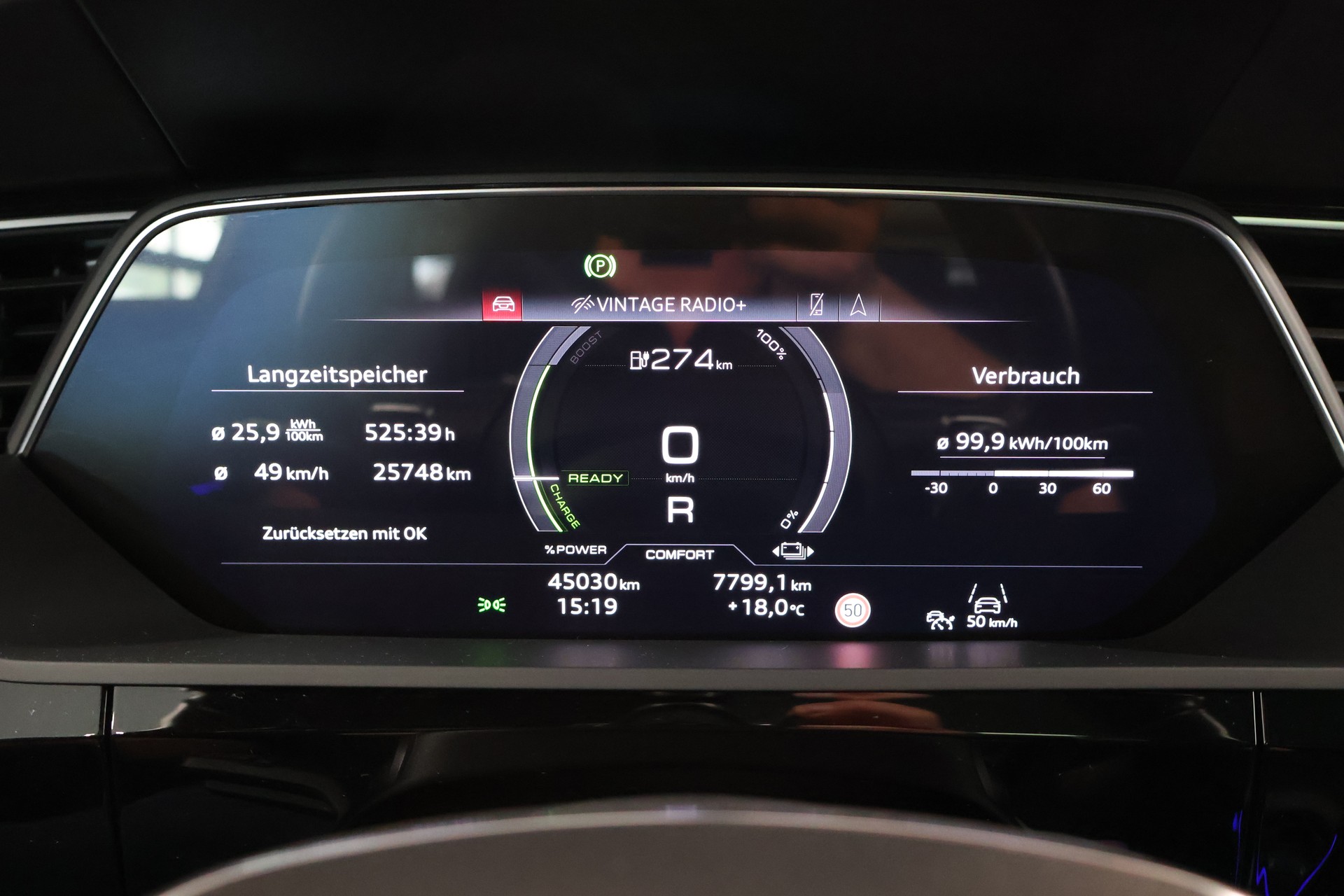 AUDI e-tron 55 Sportback S Line quattro-image-19