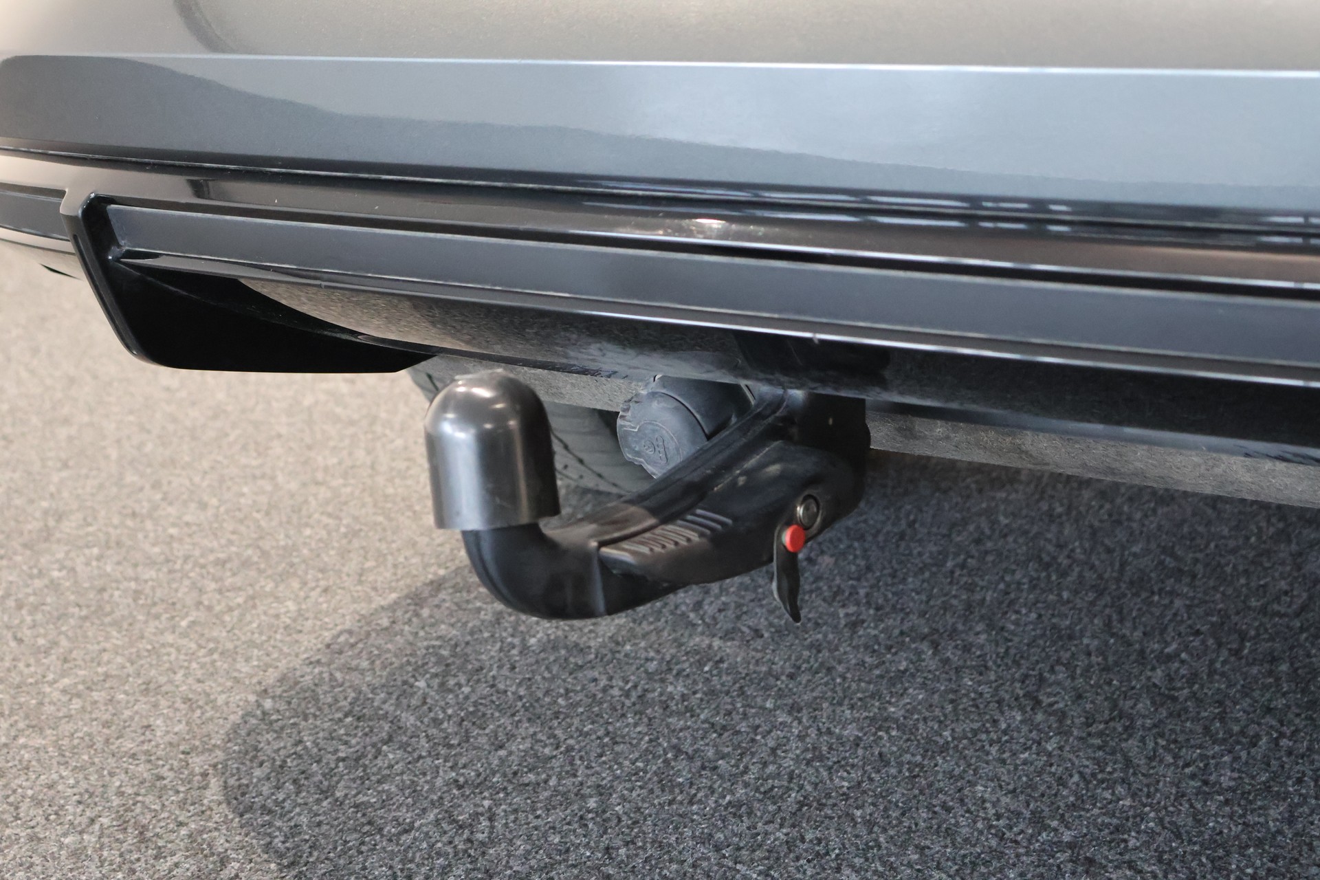 AUDI e-tron 55 Sportback S Line quattro-image-27