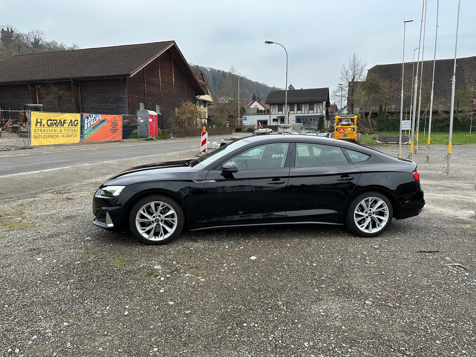 AUDI A5 Sportback 45 TFSI advanced quattro-image-3