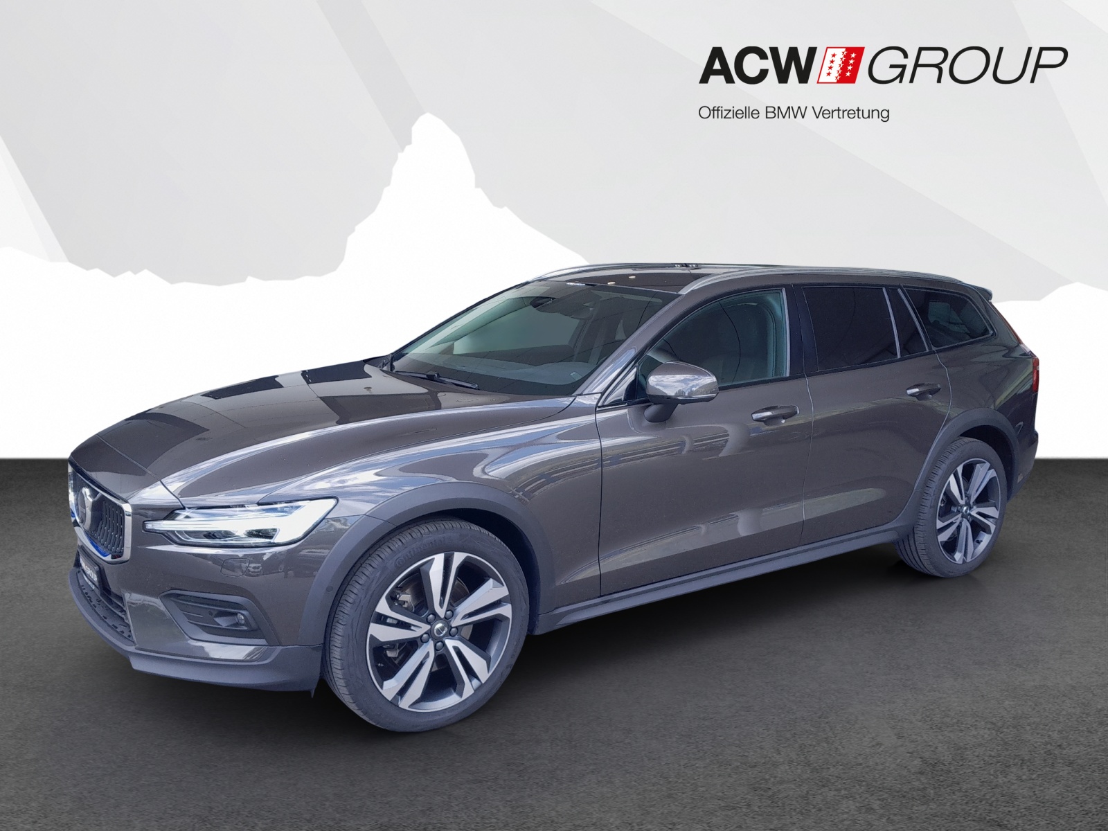 VOLVO V60 Cross Country 2.0 B4 Plus AWD-image-0
