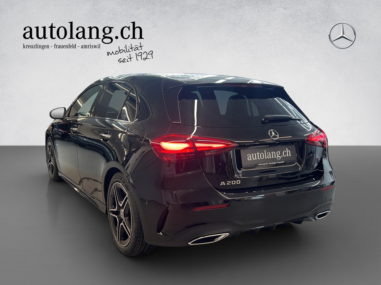 MERCEDES-BENZ A 200 AMG Line Night Star-image-3