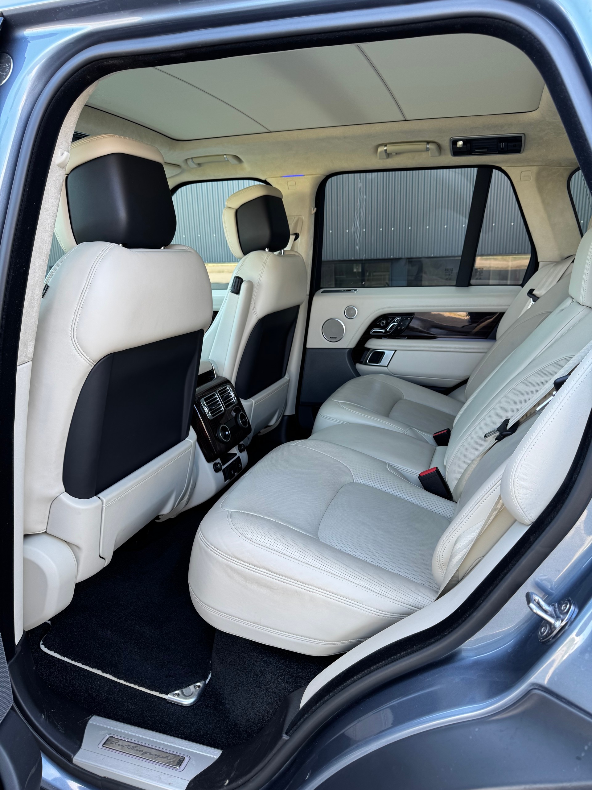 LAND ROVER Range Rover 3.0D I6 Vogue Automatic-image-12