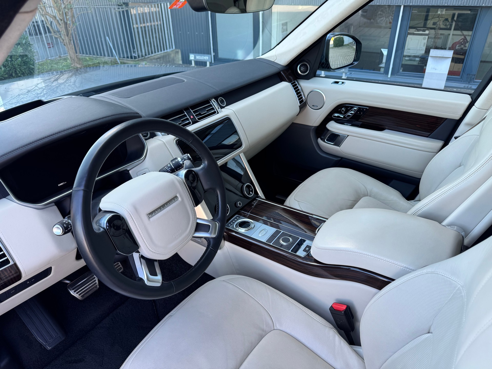 LAND ROVER Range Rover 3.0D I6 Vogue Automatic-image-8