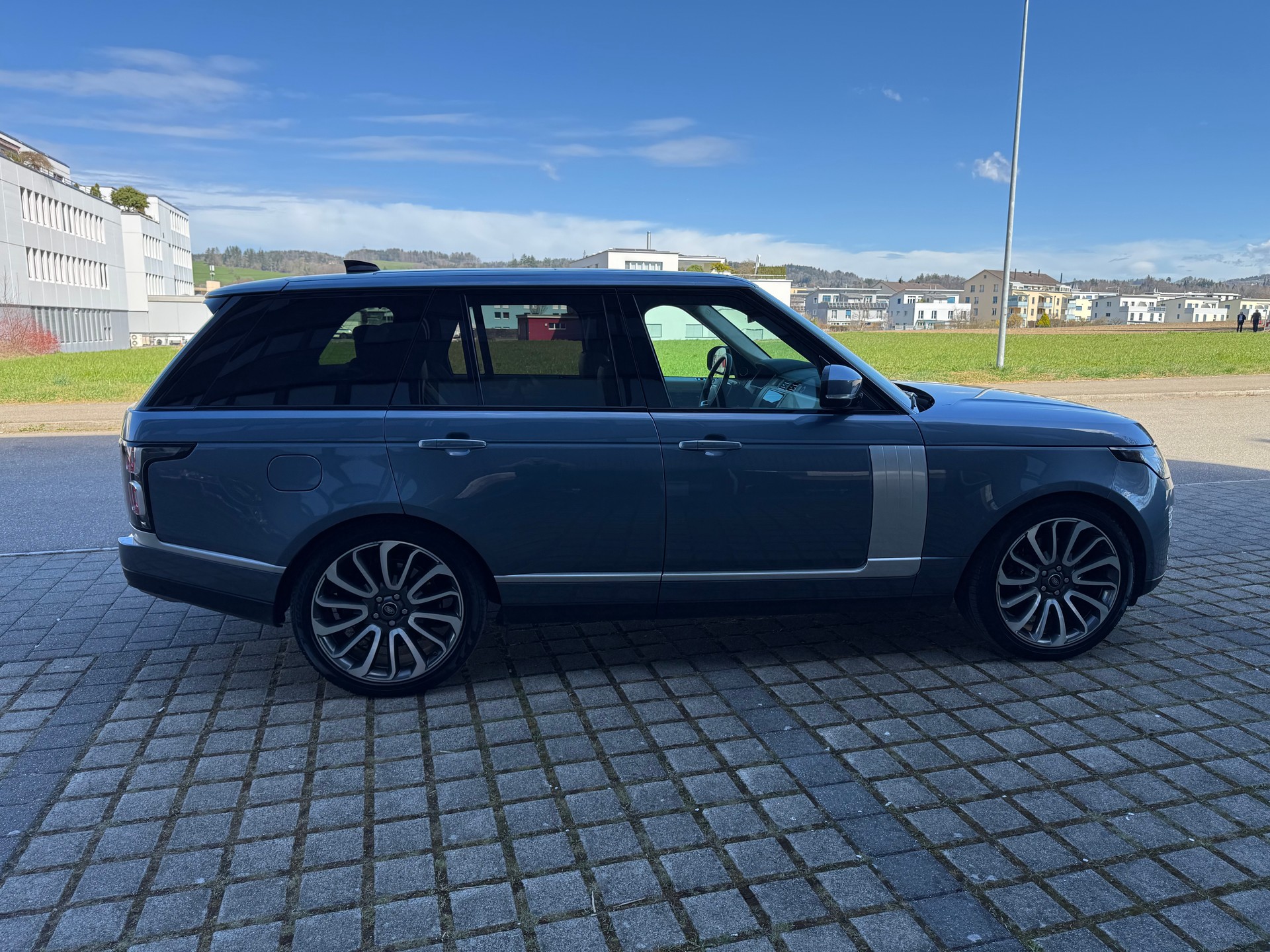 LAND ROVER Range Rover 3.0D I6 Vogue Automatic-image-5