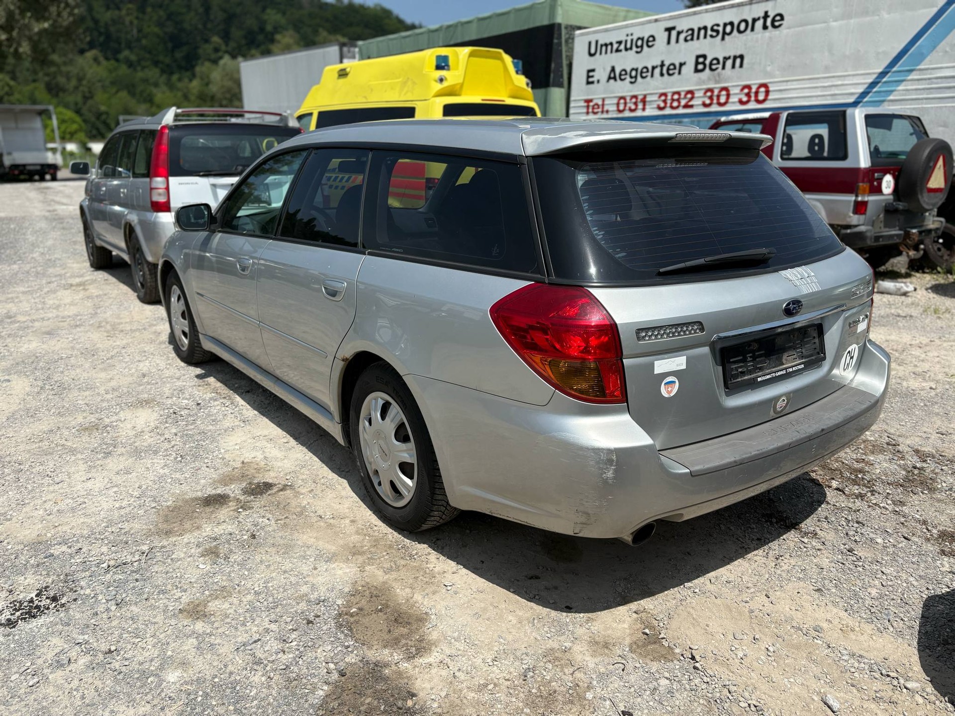 SUBARU Legacy 2.0R AWD Swiss-image-3