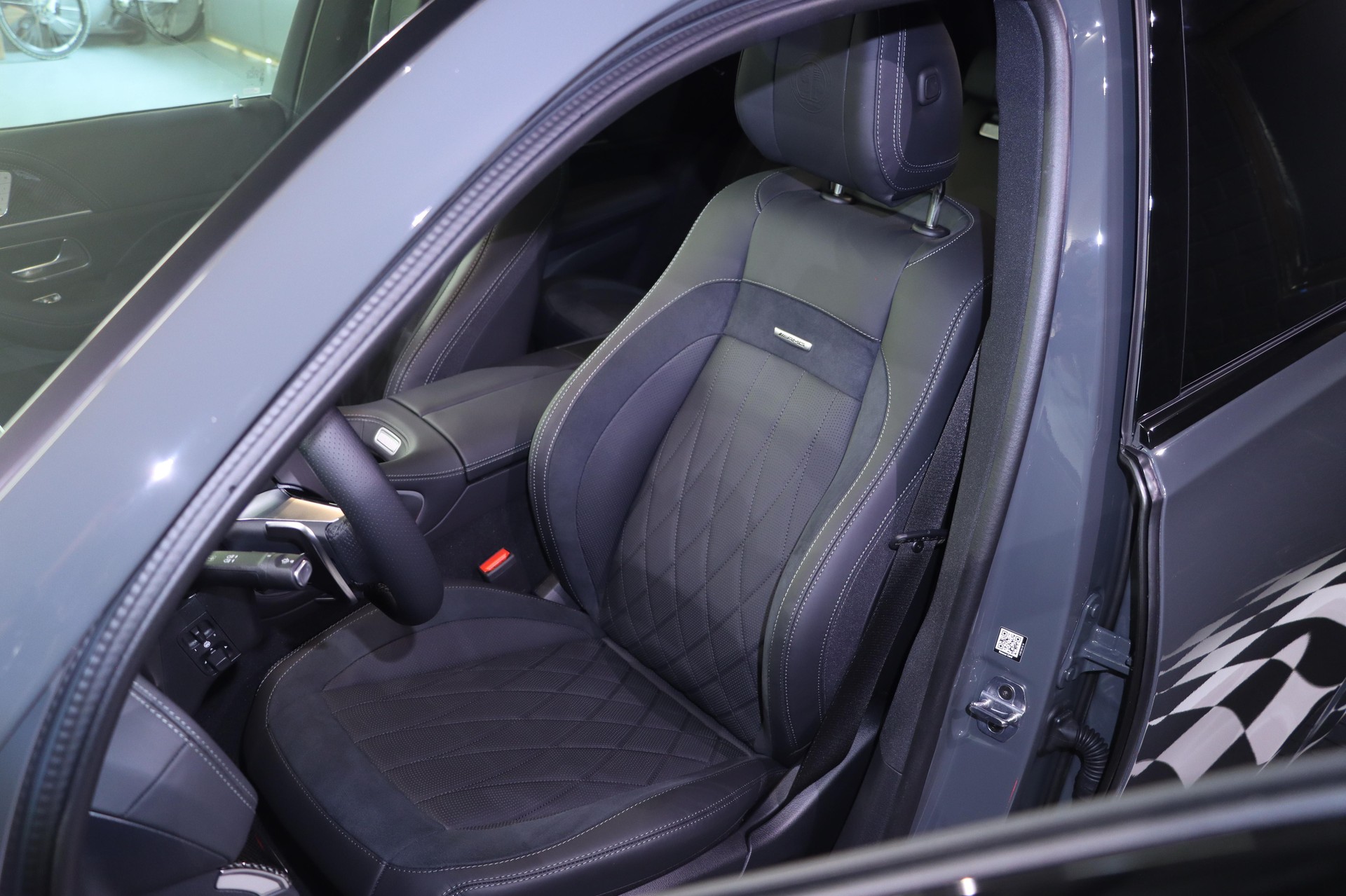 MERCEDES-BENZ GLE 63 AMG S 4MAT1C+-image-9
