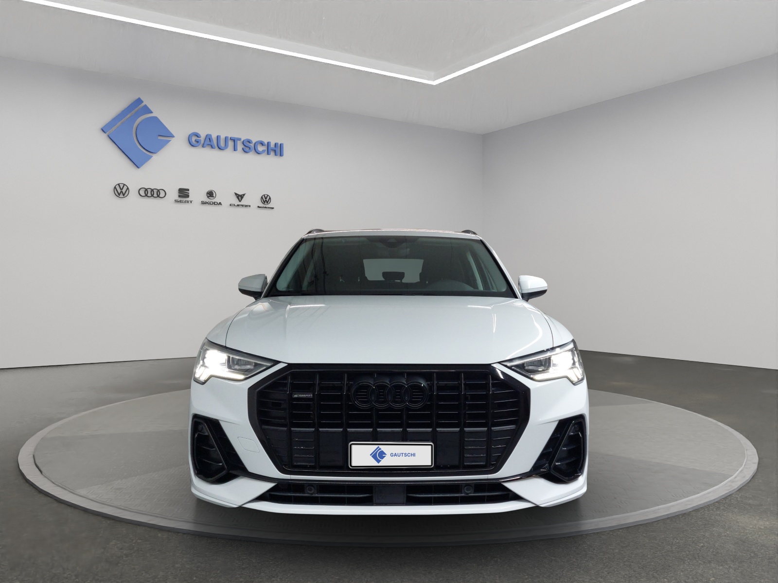 AUDI Q3 35 TDI S line quattro S-tronic-image-4