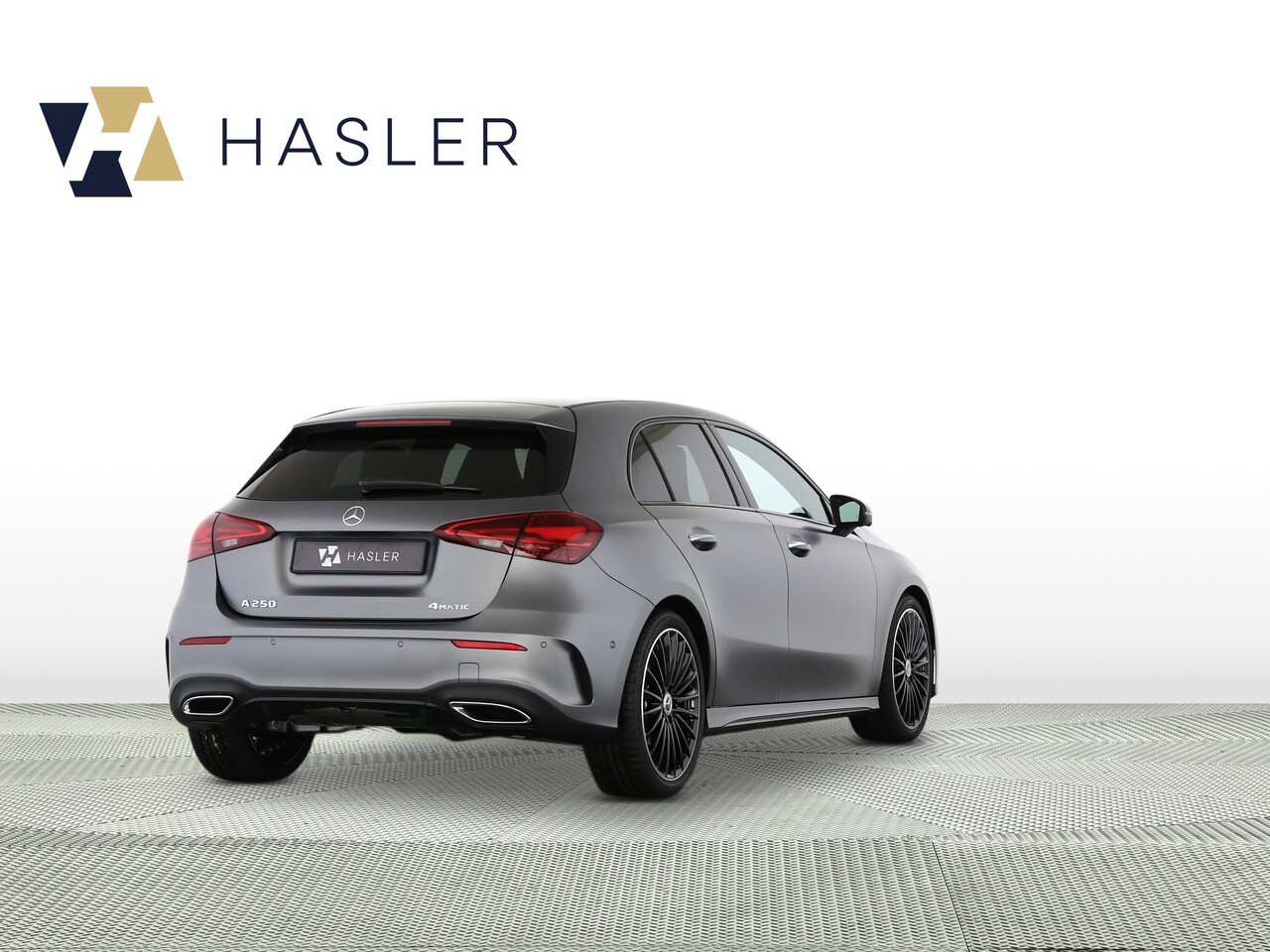 MERCEDES-BENZ A 250 4Matic 8G-DCT-showroom-element-1