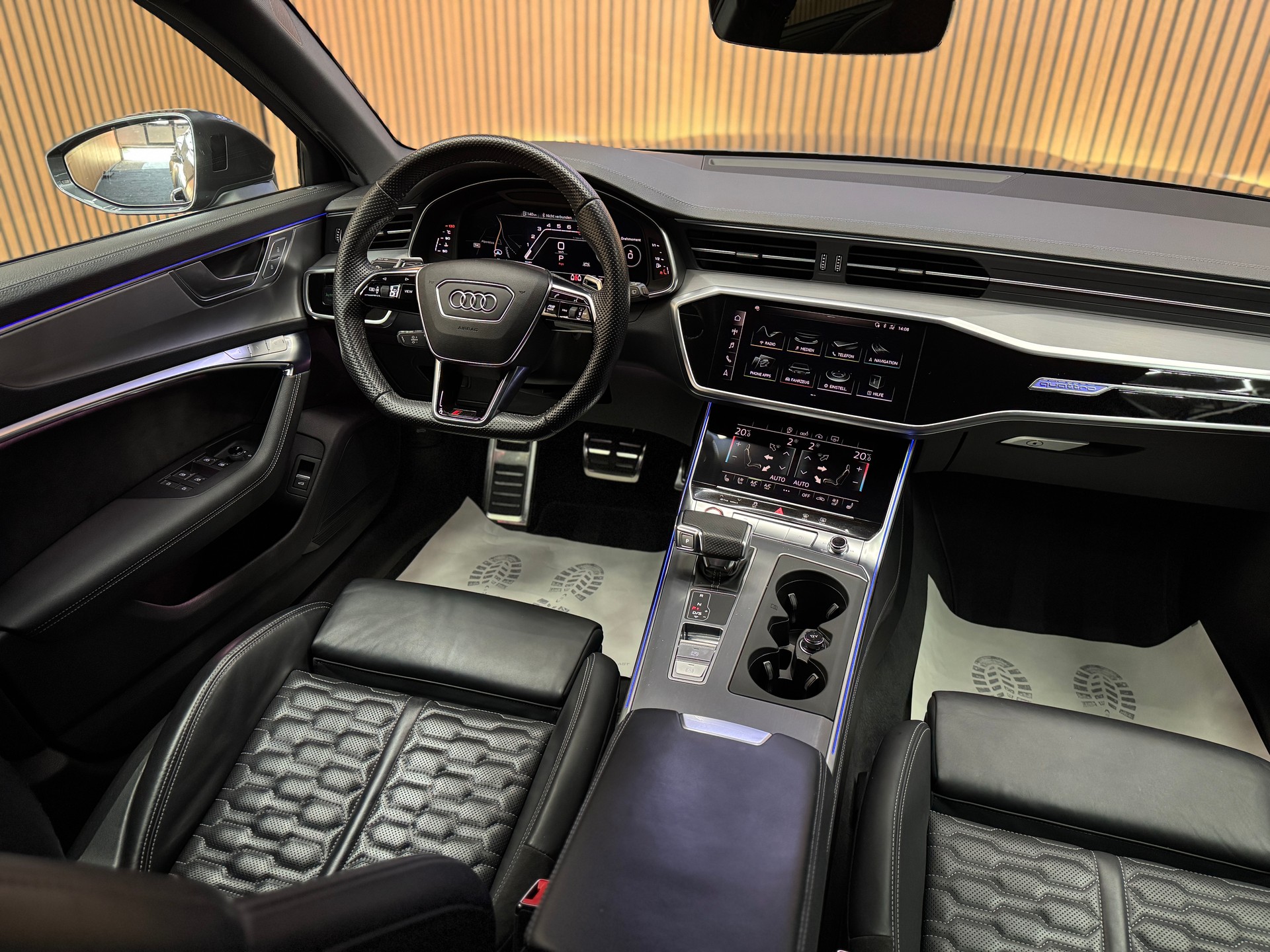 AUDI RS6 Avant 4.0 TFSI V8 quattro *ab CHF 765.-/ Monat*-image-17