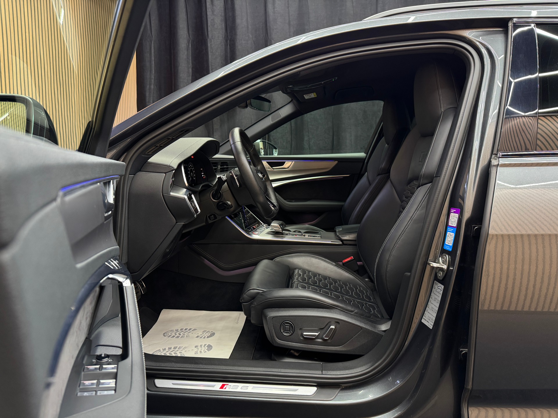 AUDI RS6 Avant 4.0 TFSI V8 quattro *ab CHF 765.-/ Monat*-image-11