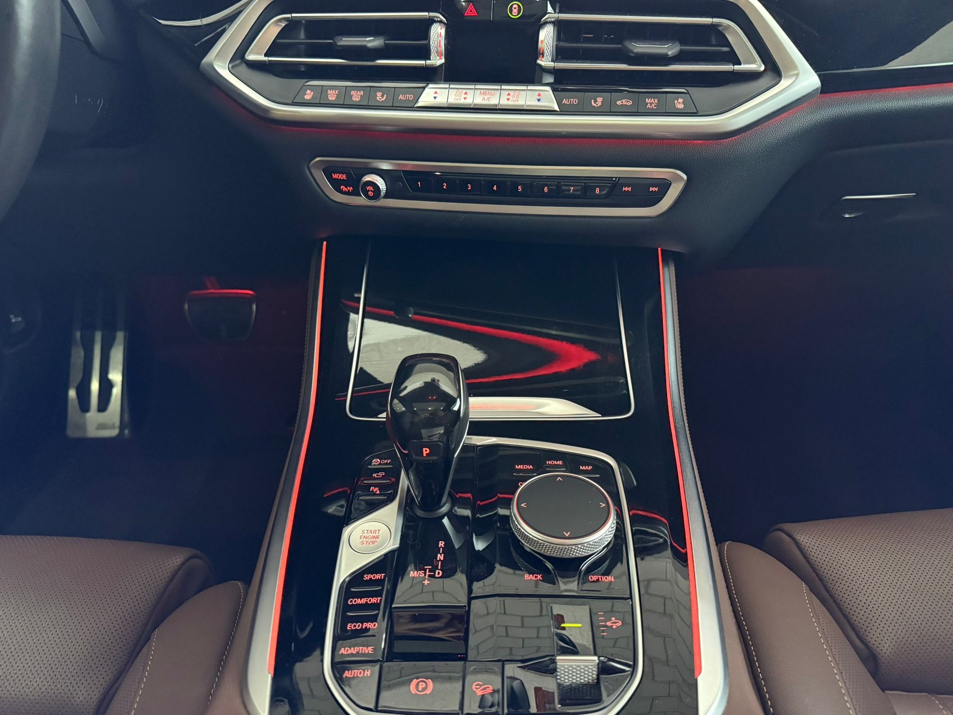 BMW X5 xDrive 48V 40d M Sport Steptronic-image-9