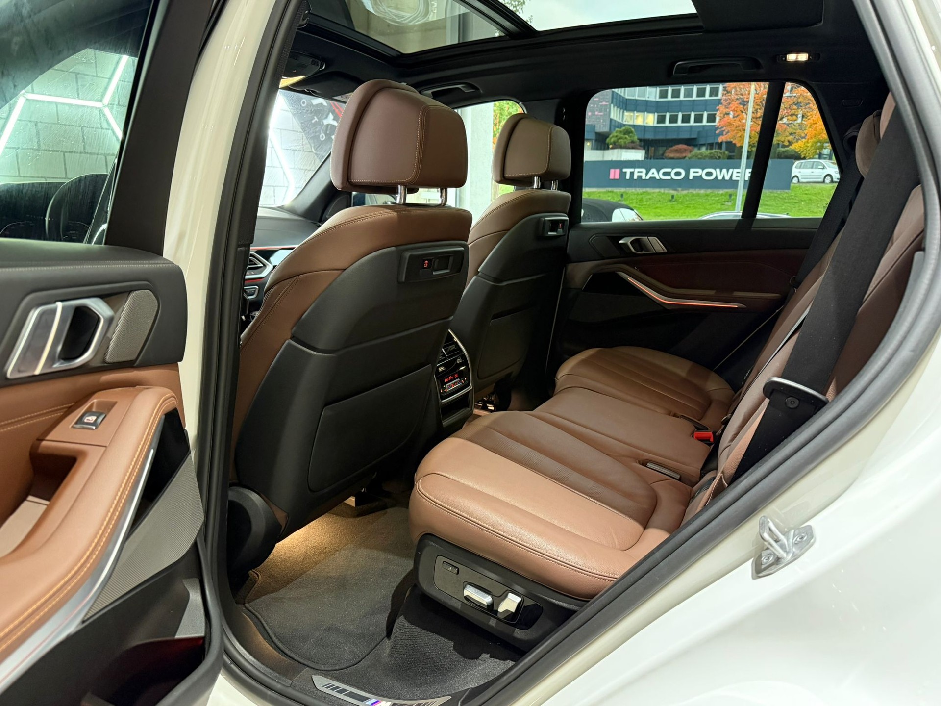 BMW X5 xDrive 48V 40d M Sport Steptronic-image-11