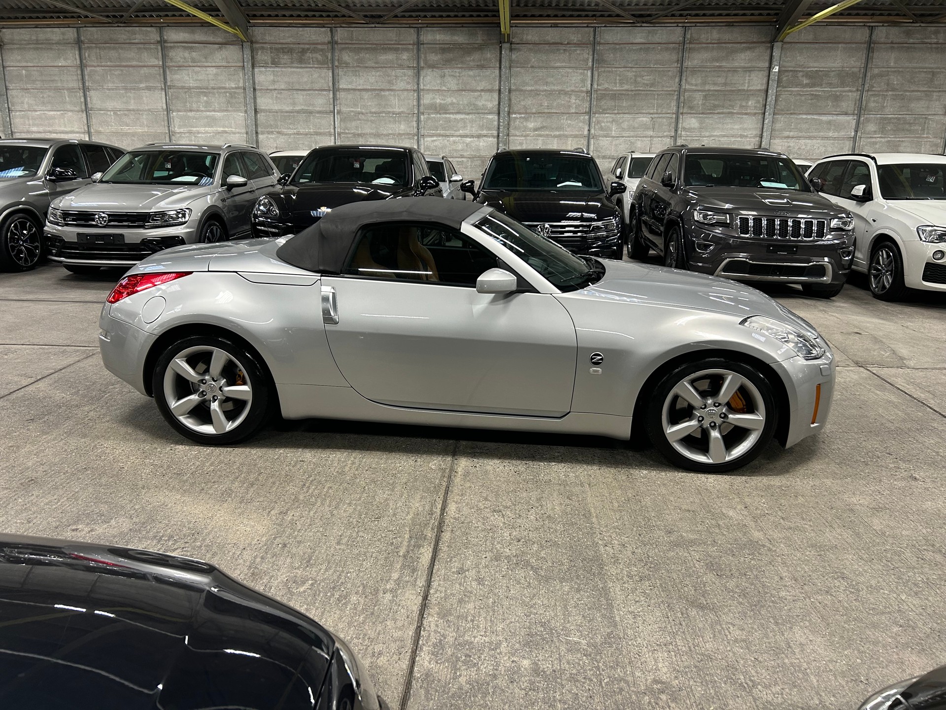 NISSAN 350 Z Roadster Pack-image-2