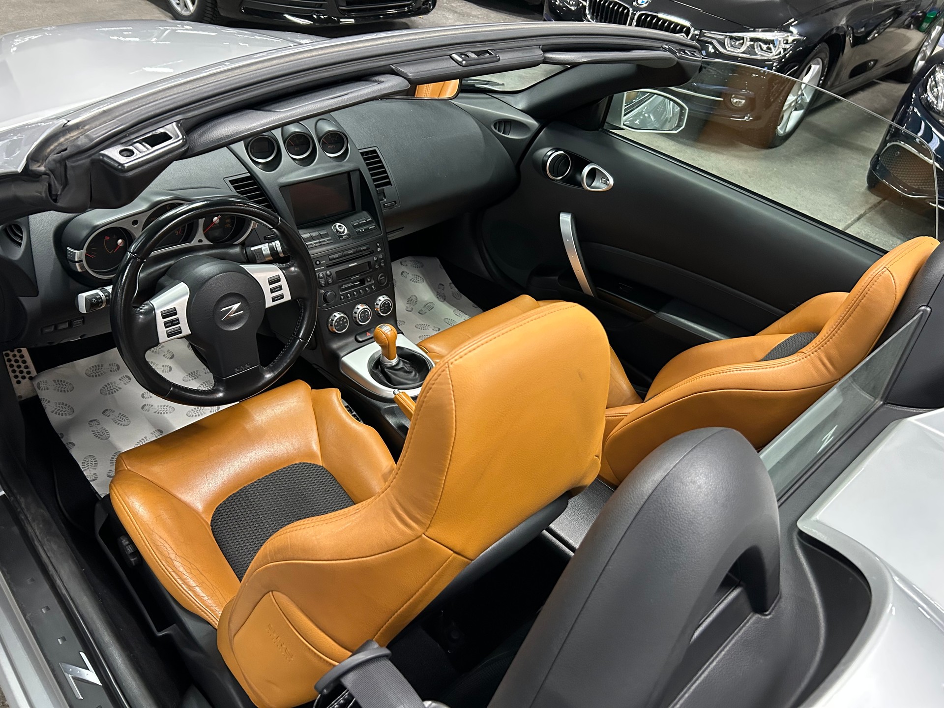 NISSAN 350 Z Roadster Pack-image-15
