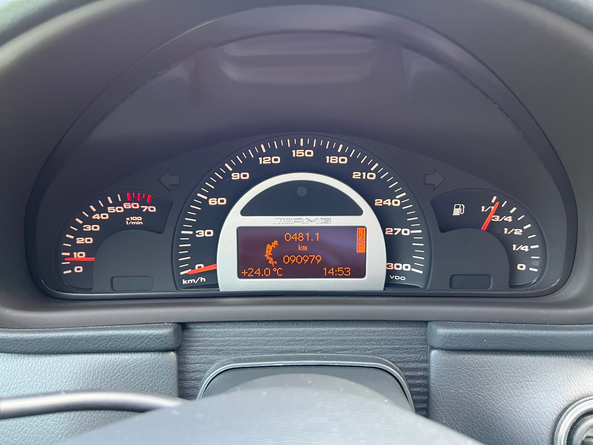 MERCEDES-BENZ C 32 AMG Automatic-image-18