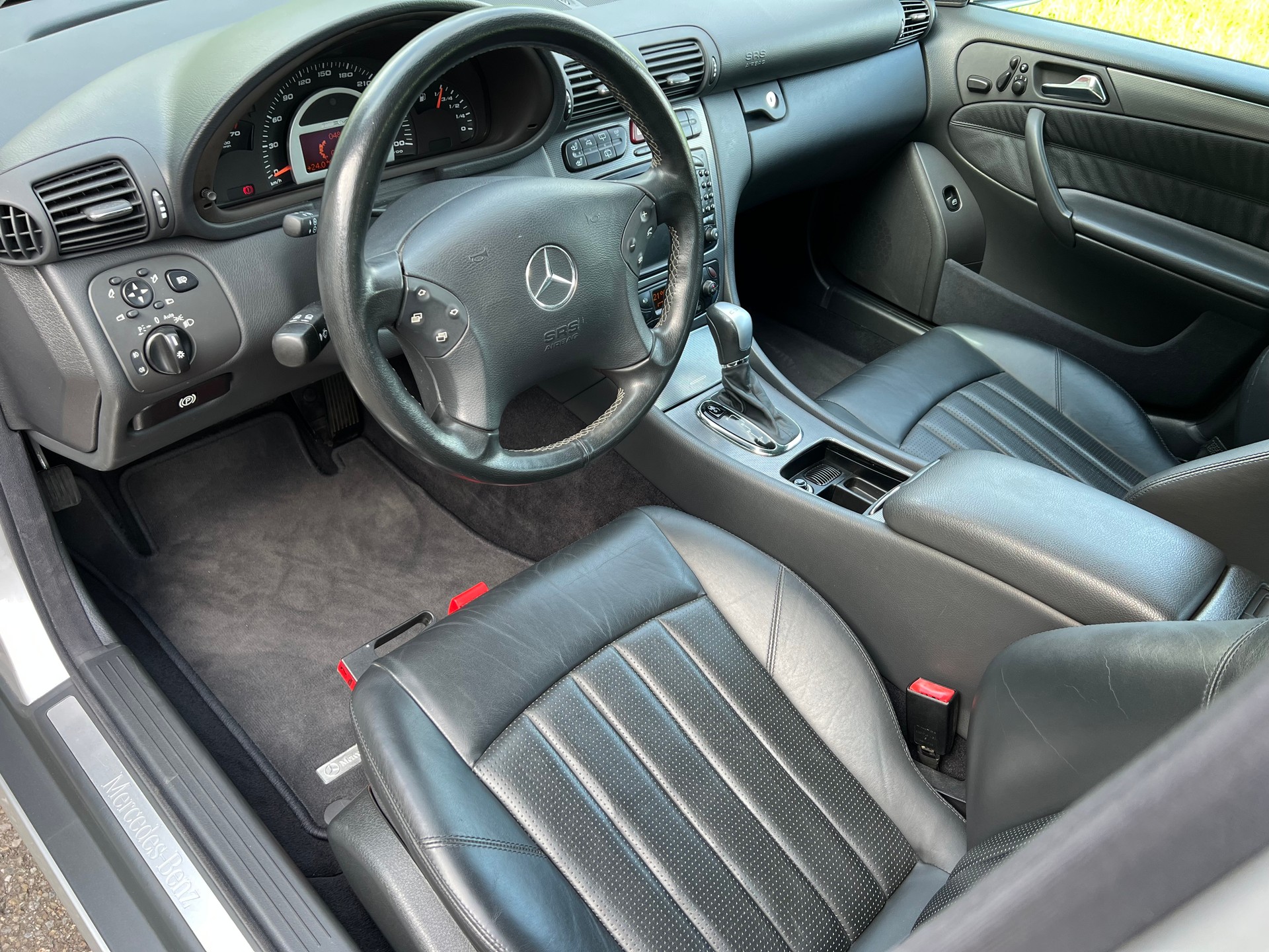 MERCEDES-BENZ C 32 AMG Automatic-image-8