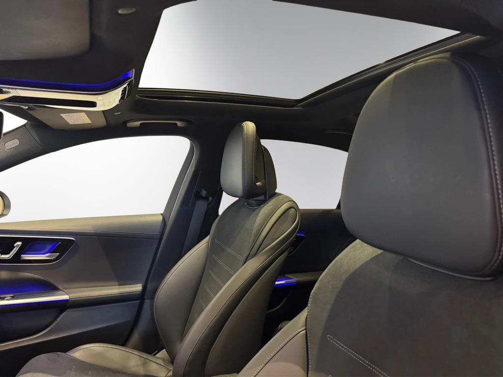 MERCEDES-BENZ C 300e 4 Matic EQ Hybrid-image-7