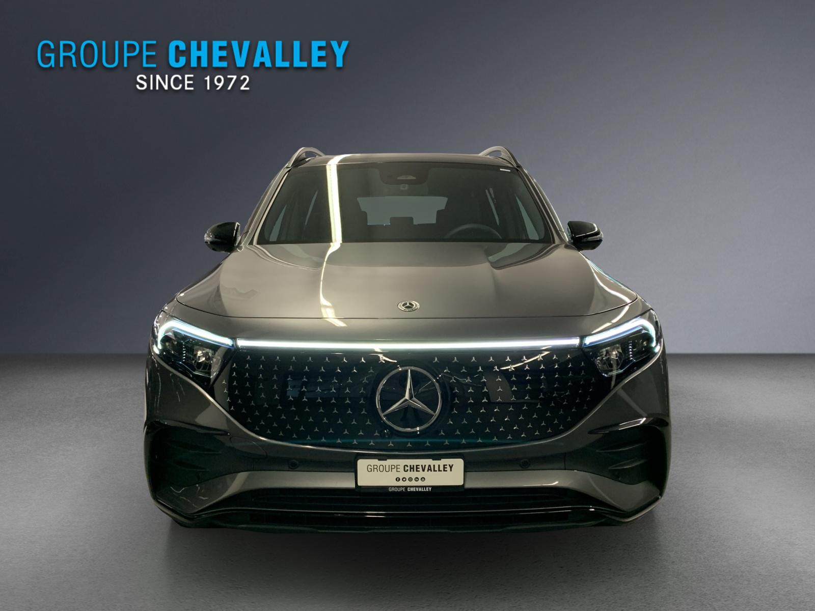 MERCEDES-BENZ EQB 350 4MATIC Excellence Edition-image-4