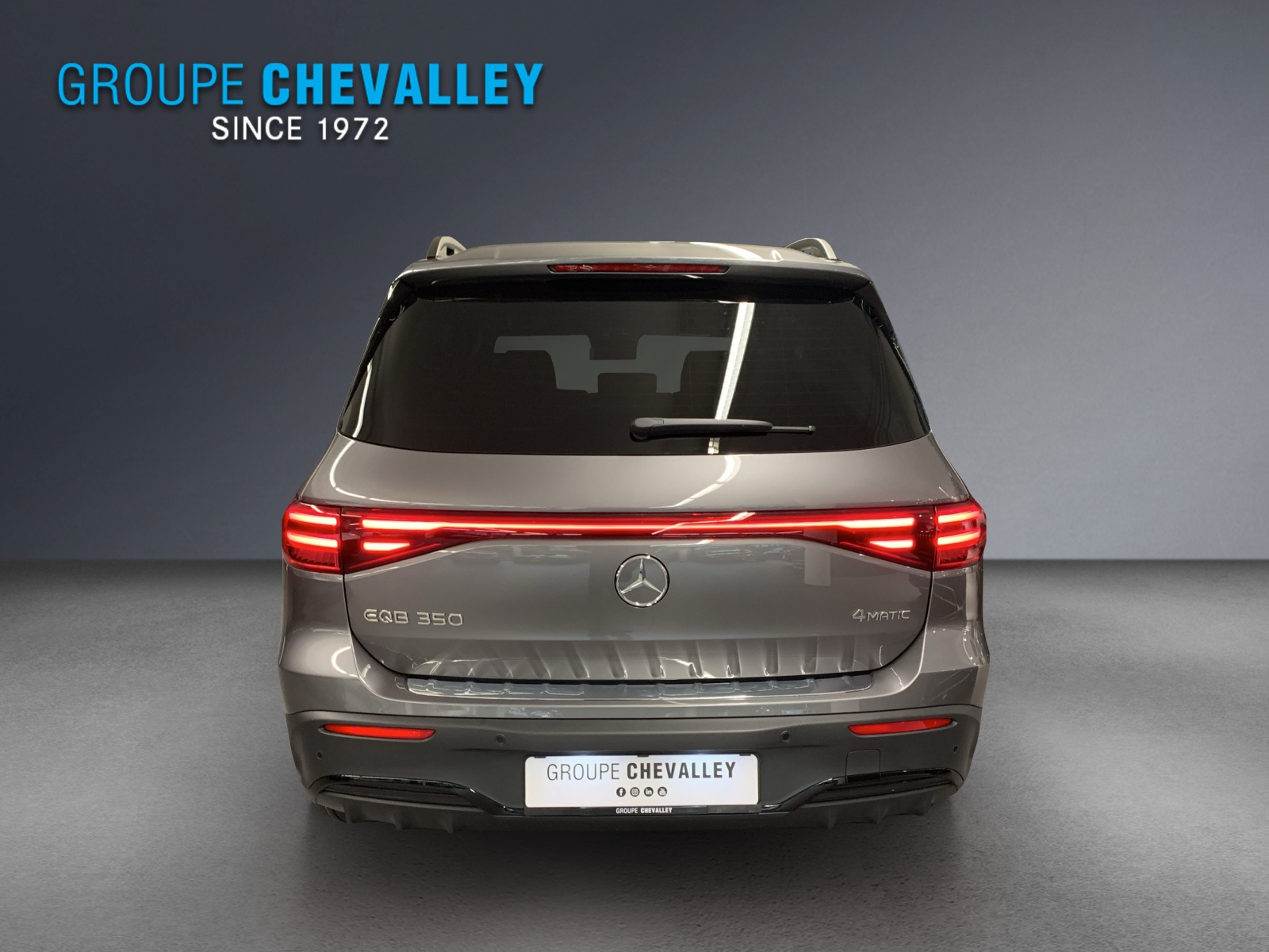 MERCEDES-BENZ EQB 350 4MATIC Excellence Edition-image-3